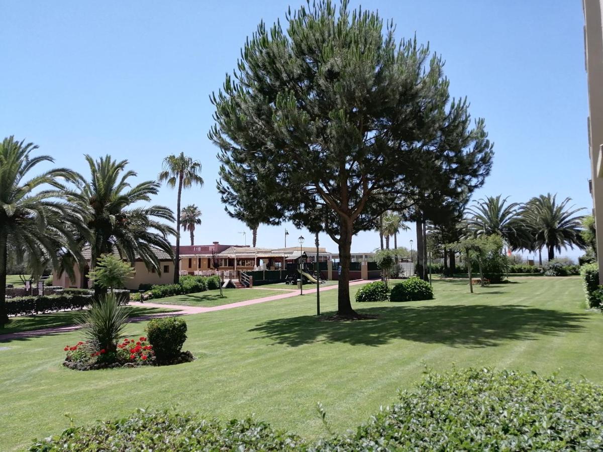 Apartamento Urbanizacion Alcaudon Isla Canela 1A Linea De Playa Luaran gambar